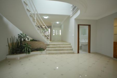 Casa de condomínio para alugar com 420m², 4 quartos e 6 vagasSala de jantar 
