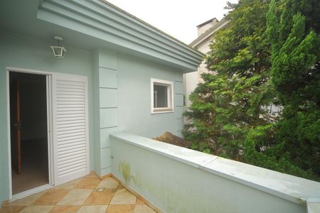 Casa de condomínio para alugar com 420m², 4 quartos e 6 vagasVaranda Suíte 2