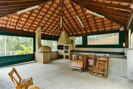 Casa de condomínio para alugar com 420m², 4 quartos e 6 vagas Casa de condomínio para alugar com 420m², 4 quartos e 6 vagasChurrasqueira