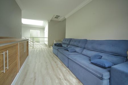 Casa de condomínio para alugar com 420m², 4 quartos e 6 vagasSala de TV 