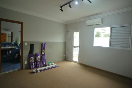 Casa de condomínio para alugar com 420m², 4 quartos e 6 vagasSuíte 4 