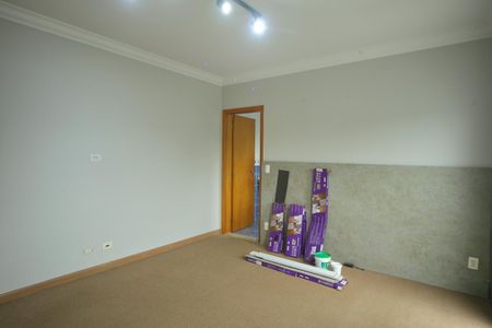 Casa de condomínio para alugar com 420m², 4 quartos e 6 vagasSuíte 4 