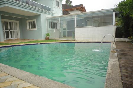 Casa de condomínio para alugar com 420m², 4 quartos e 6 vagasPiscina 