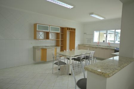 Casa de condomínio para alugar com 420m², 4 quartos e 6 vagasLavabo da Sala 