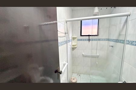 Casa para alugar com 74m², 2 quartos e 2 vagasBanheiro