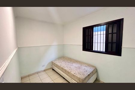 Quarto 1 de casa para alugar com 2 quartos, 74m² em Vila Barros, Guarulhos