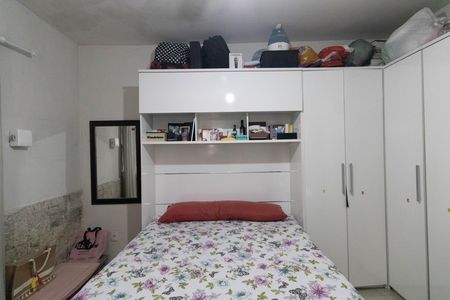 Casa à venda com 107m², 3 quartos e 2 vagasQuarto 2
