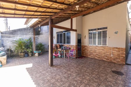Casa à venda com 107m², 3 quartos e 2 vagasGaragem