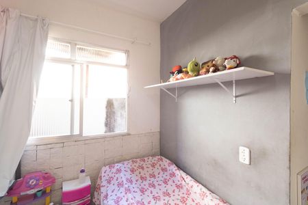 Casa à venda com 107m², 3 quartos e 2 vagasQuarto 3