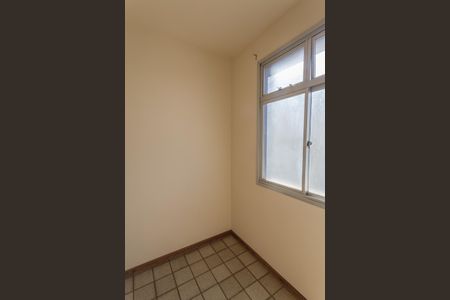 Apartamento para alugar com 70m², 2 quartos e 1 vaga Apartamento para alugar com 70m², 2 quartos e 1 vagaQuarto de Serviço