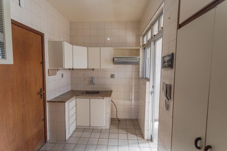 Apartamento para alugar com 70m², 2 quartos e 1 vaga Apartamento para alugar com 70m², 2 quartos e 1 vagaCozinha