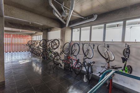 Apartamento para alugar com 70m², 2 quartos e 1 vaga Apartamento para alugar com 70m², 2 quartos e 1 vagaÁrea comum - Bicicletário