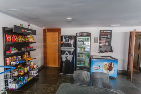 Área comum - Mercadinho de apartamento para alugar com 2 quartos, 70m² em Santa Tereza, Belo Horizonte