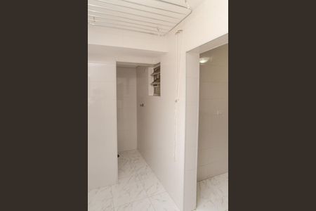 Apartamento para alugar com 79m², 2 quartos e 2 vagasCozinha e Área de Serviço