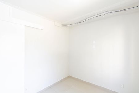 Quarto 3 de apartamento à venda com 3 quartos, 55m² em Campo Grande, Rio de Janeiro