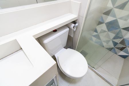 Apartamento à venda com 55m², 3 quartos e sem vaga Apartamento à venda com 55m², 3 quartos e sem vagaBanheiro