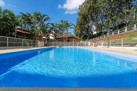 Apartamento à venda com 55m², 3 quartos e sem vaga Apartamento à venda com 55m², 3 quartos e sem vagaPiscina
