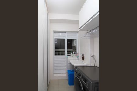 Área de Serviço de apartamento para alugar com 3 quartos, 104m² em Vila Andrade, São Paulo