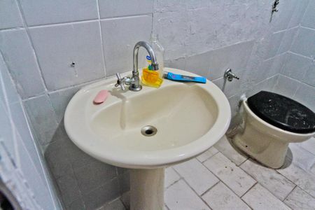 Banheiro de casa para alugar com 1 quarto, 50m² em Sítio do Mandaqui, São Paulo