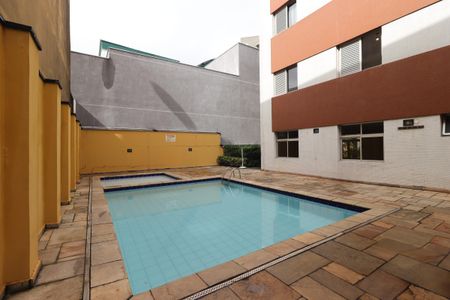Apartamento à venda com 95m², 3 quartos e 1 vagaÁrea Comum - Piscina