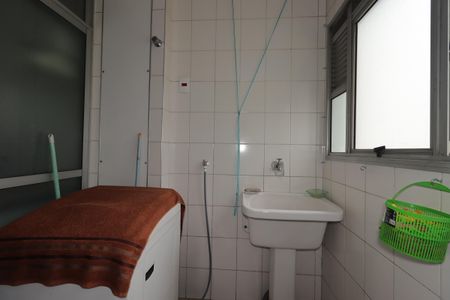 Apartamento à venda com 95m², 3 quartos e 1 vagaÁrea de Serviço