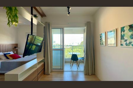 Sala de kitnet/studio à venda com 1 quarto, 30m² em Alto de Pinheiros, São Paulo