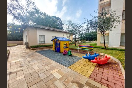 Apartamento para alugar com 75m², 3 quartos e 2 vagasÁrea comum - Playground