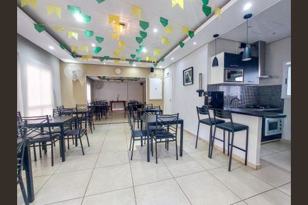 Apartamento para alugar com 75m², 3 quartos e 2 vagasÁrea comum - Salão de festas