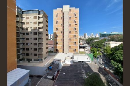 Apartamento à venda com 100m², 3 quartos e 2 vagas Apartamento à venda com 100m², 3 quartos e 2 vagasvista