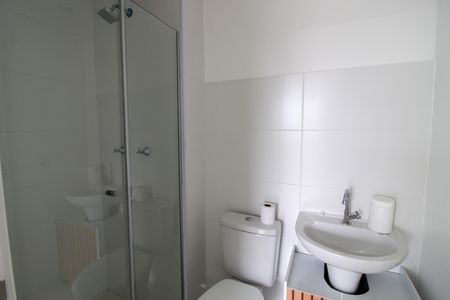 Banheiro de apartamento para alugar com 2 quartos, 37m² em Jaguaré, São Paulo
