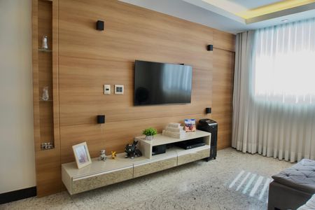 Apartamento para alugar com 144m², 3 quartos e 2 vagas Apartamento para alugar com 144m², 3 quartos e 2 vagasSala - Cobertura Painel