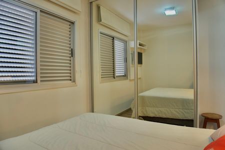 Apartamento para alugar com 144m², 3 quartos e 2 vagas Apartamento para alugar com 144m², 3 quartos e 2 vagasSuíte