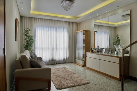 Sala de apartamento para alugar com 3 quartos, 140m² em Calafate, Belo Horizonte