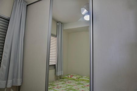 Apartamento para alugar com 144m², 3 quartos e 2 vagas Apartamento para alugar com 144m², 3 quartos e 2 vagasQuarto 2 - Armário