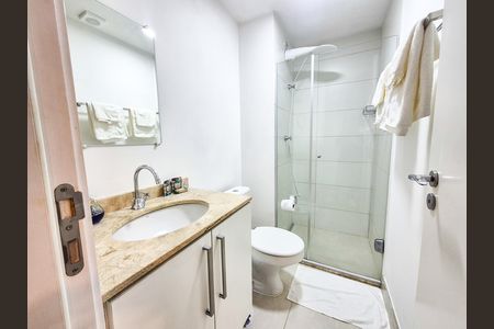 Studio para alugar com 25m², 1 quarto e sem vaga Studio para alugar com 25m², 1 quarto e sem vagaBanheiro