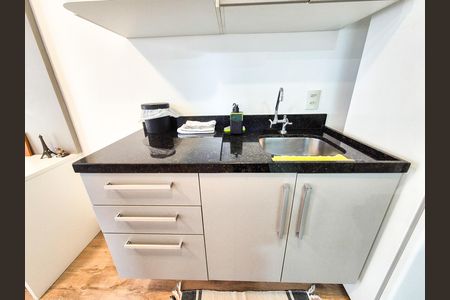 Studio para alugar com 25m², 1 quarto e sem vaga Studio para alugar com 25m², 1 quarto e sem vagaCozinha