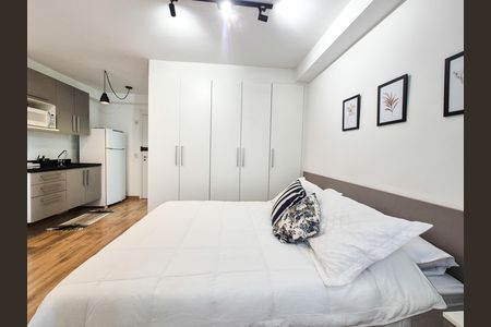 Studio para alugar com 25m², 1 quarto e sem vaga Studio para alugar com 25m², 1 quarto e sem vagaSala/Quarto