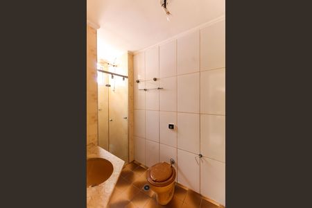 Apartamento à venda com 117m², 3 quartos e 2 vagas Apartamento à venda com 117m², 3 quartos e 2 vagasBanheiro social