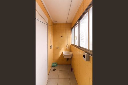Apartamento à venda com 117m², 3 quartos e 2 vagas Apartamento à venda com 117m², 3 quartos e 2 vagasÁrea de Serviço