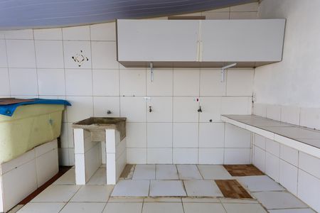 Casa para alugar com 160m², 2 quartos e 1 vagaÁrea de Serviço