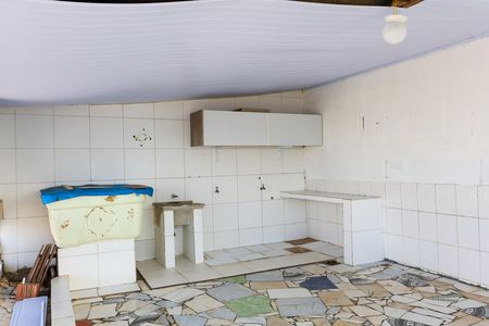 Casa para alugar com 160m², 2 quartos e 1 vagaÁrea de Serviço