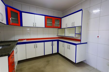 Casa para alugar com 160m², 2 quartos e 1 vagacozinha