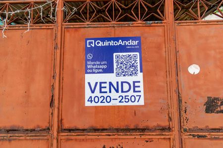 Placa de apartamento à venda com 2 quartos, 75m² em Brás de Pina, Rio de Janeiro
