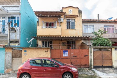 Fachada de apartamento à venda com 2 quartos, 75m² em Brás de Pina, Rio de Janeiro