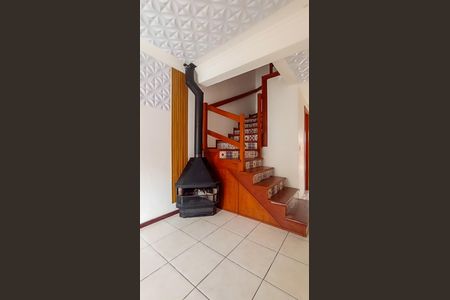 Casa para alugar com 2 quartos, 100m² em Guarujá, Porto Alegre