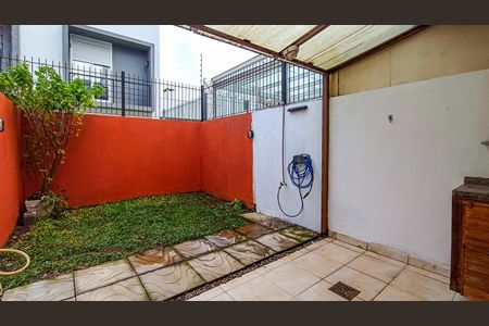 Casa para alugar com 2 quartos, 100m² em Guarujá, Porto Alegre