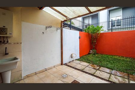Casa para alugar com 100m², 2 quartos e 2 vagas