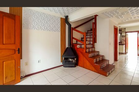 Casa para alugar com 2 quartos, 100m² em Guarujá, Porto Alegre