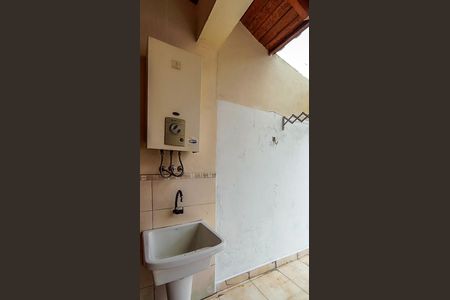 Casa para alugar com 2 quartos, 100m² em Guarujá, Porto Alegre