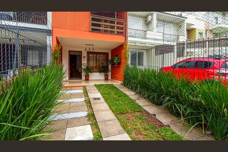 Casa para alugar com 100m², 2 quartos e 2 vagas